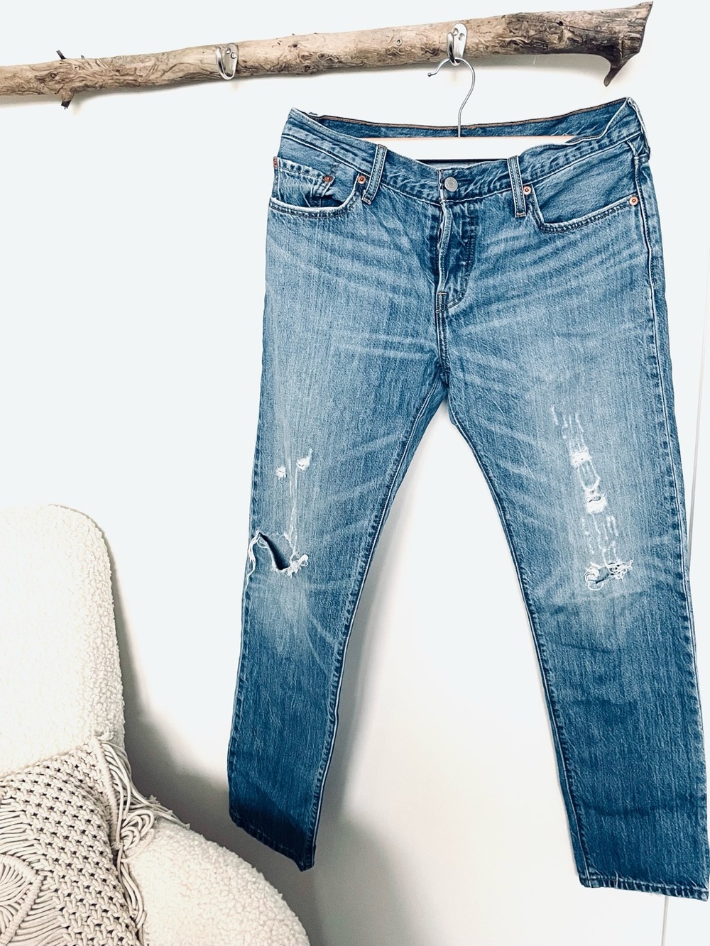 Levi’s Classic Distressed Women's Button Up Denim